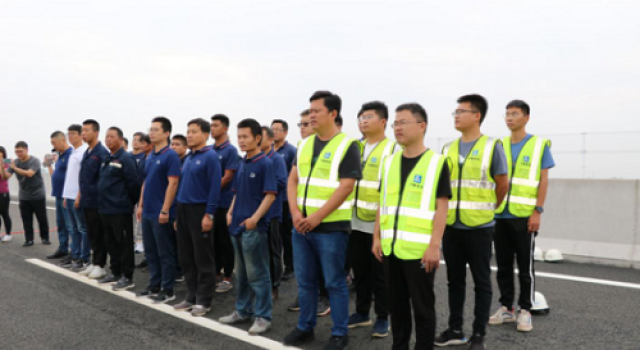 S29连接线（西十三路—高淄路）段顺利通车
